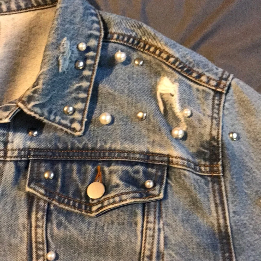 Tinsel Town Jean Jacket - Picture 7 of 9